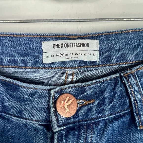 One Teaspoon Freebird Jeans Low Waist Rigid Skinny Leg Size 25 US Size 2 T2341 - Picture 5 of 15